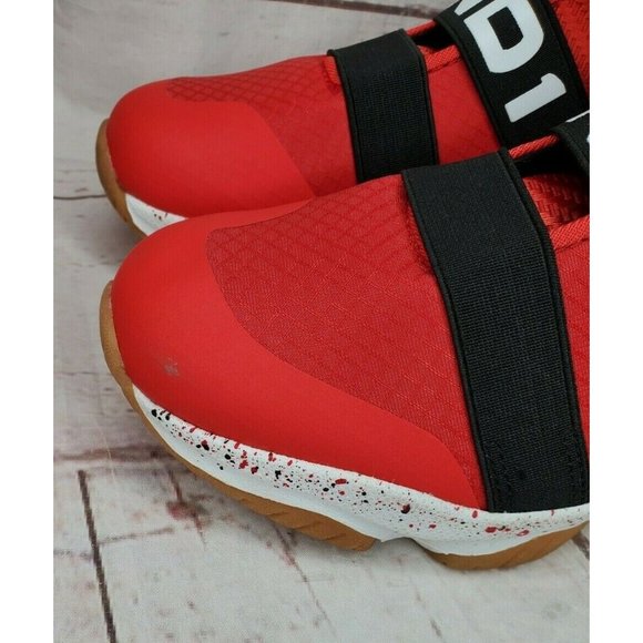 Boys AND1 Strapped Blindside Basketball Shoes Sneakers Size 5 Red - Picture 3 of 12